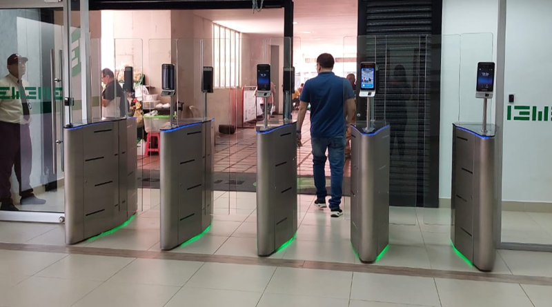 Control de acceso para edificios corporativos: Wolpac proporciona una solución para EMCALI Control de acceso EMCALI
